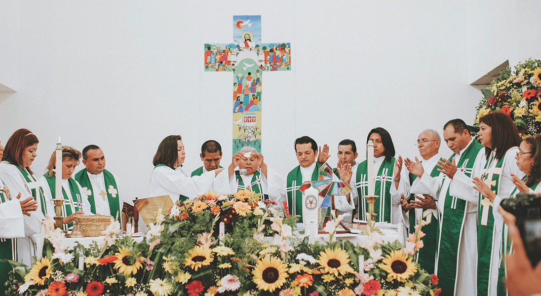 El Salvador: New pastors usher in hope
