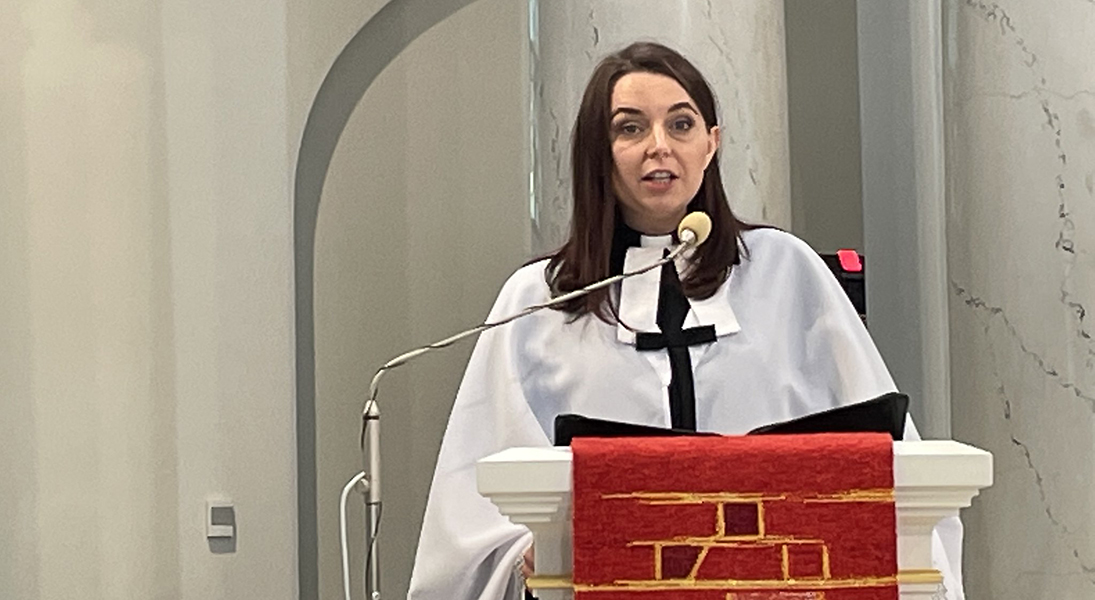 Marta Zachraj-Mikolajczyk offers words of thanks at the ordination service for the first nine women ordained in the ECACP.