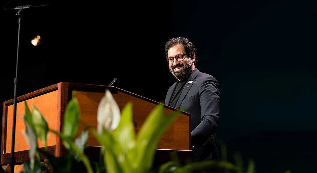 Pastor Roberto Lara