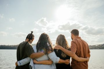 Clothe yourself with love