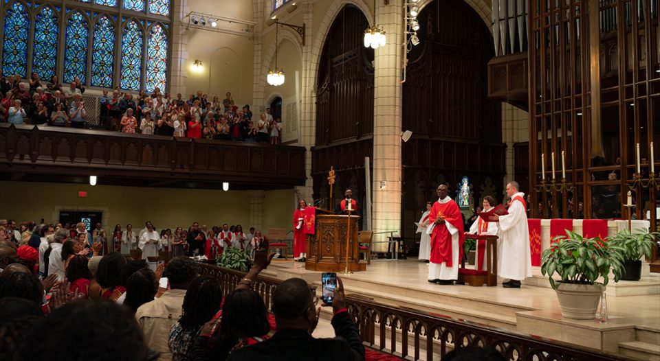 Bishop Curry installation