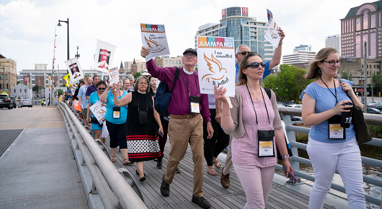 2019 Churchwide Assembly AMMPARO walk